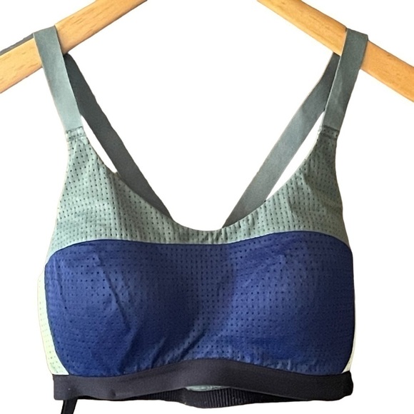 VICTORIA SPORT SPORTS BRA COLOR BLOCK GREEN & BLUE SIZE 34D - Picture 1 of 10